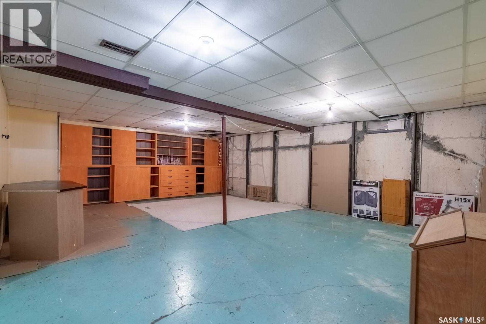 Photo 32 of 145 Mayfair Crescent, Regina SK