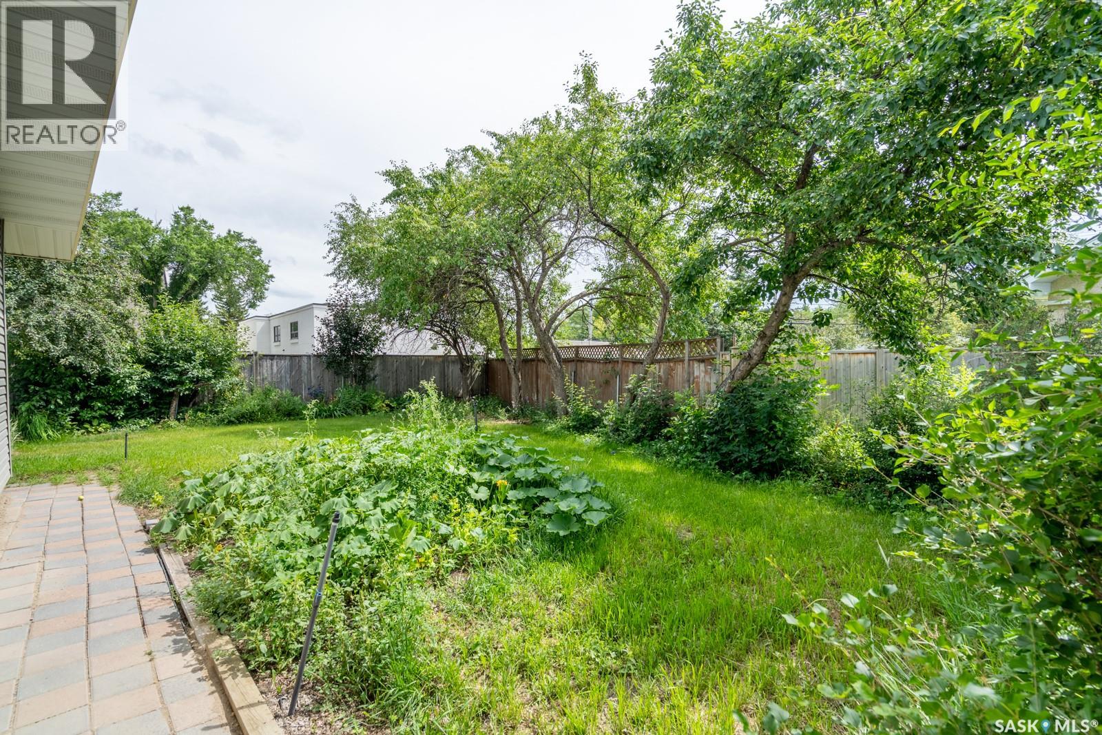 Photo 34 of 145 Mayfair Crescent, Regina SK