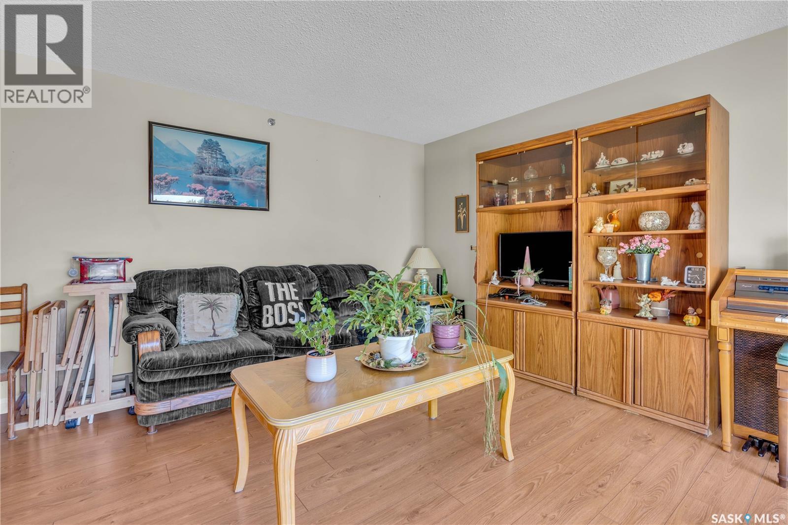 1007 Woodman CRESCENT - Photo 2 of 48, Prince Albert, Saskatchewan