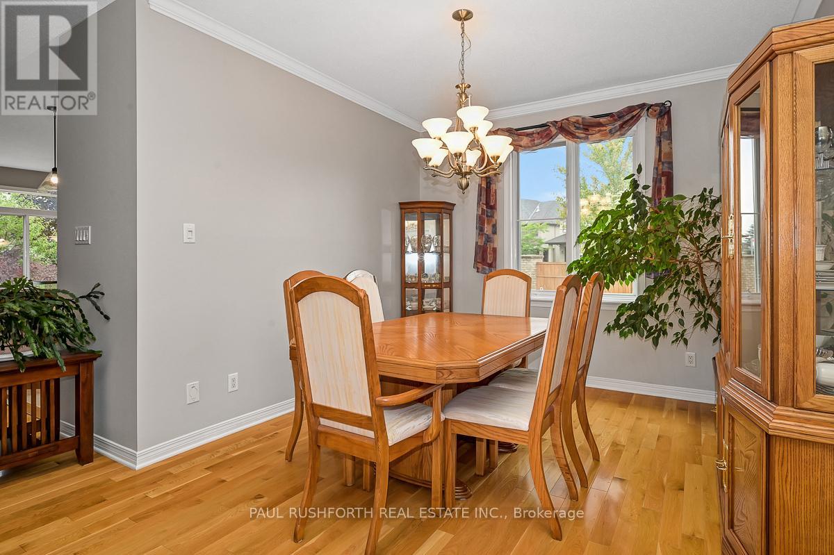 Photo 13 of 48 Greenhaven Crescent, Ottawa ON