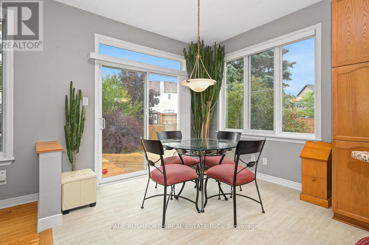 Photo 11 of 48 Greenhaven Crescent, Ottawa ON