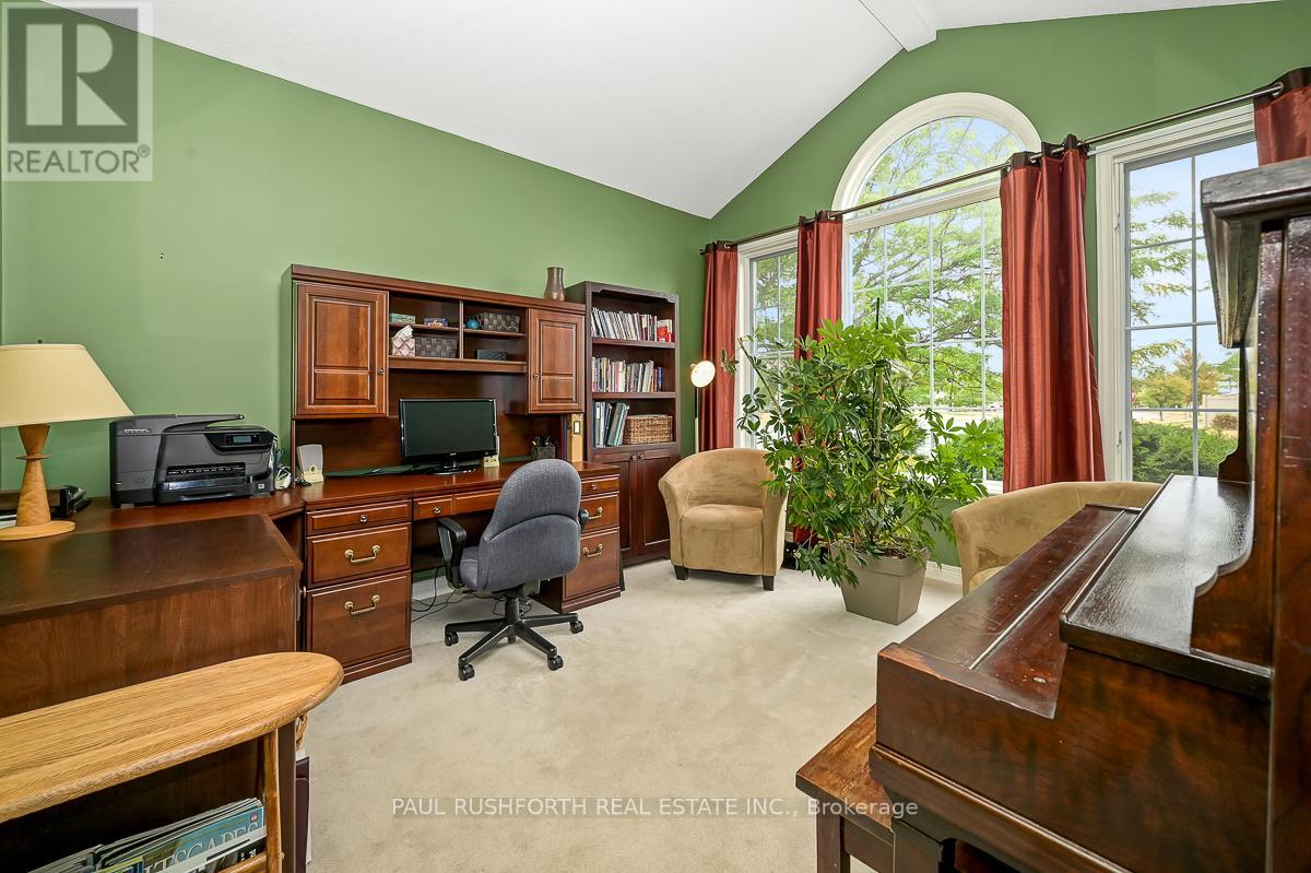 Photo 19 of 48 Greenhaven Crescent, Ottawa ON