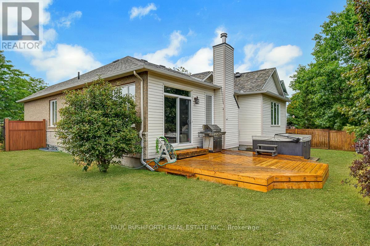 Photo 22 of 48 Greenhaven Crescent, Ottawa ON