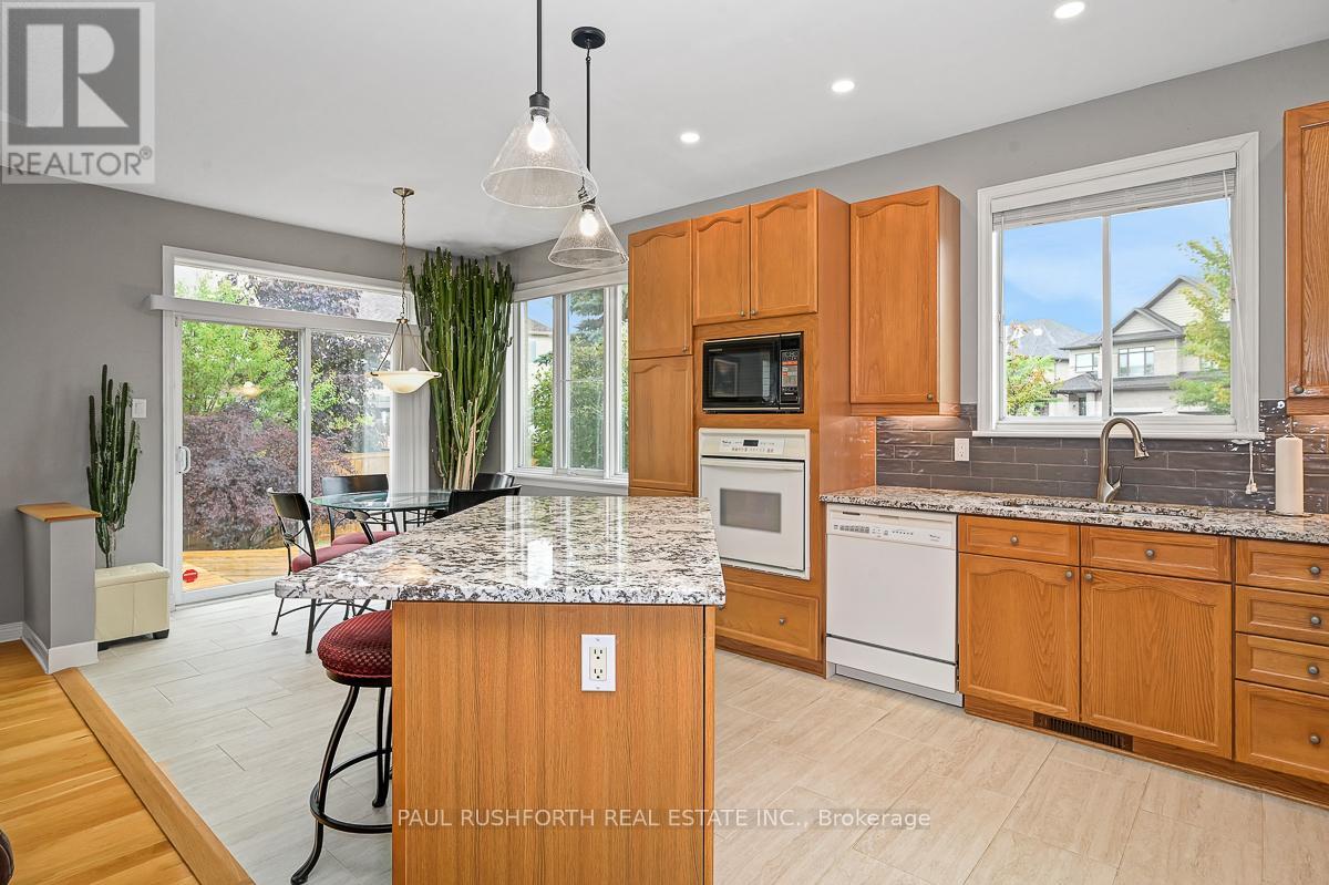 Photo 9 of 48 Greenhaven Crescent, Ottawa ON