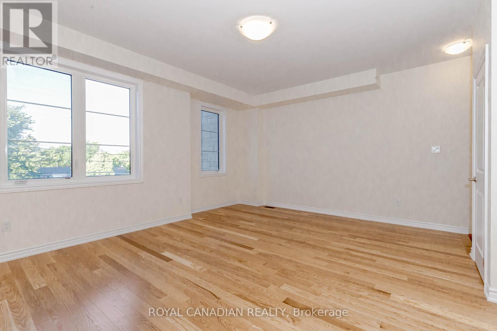 Photo 19 of 1453 National Common, Burlington ON