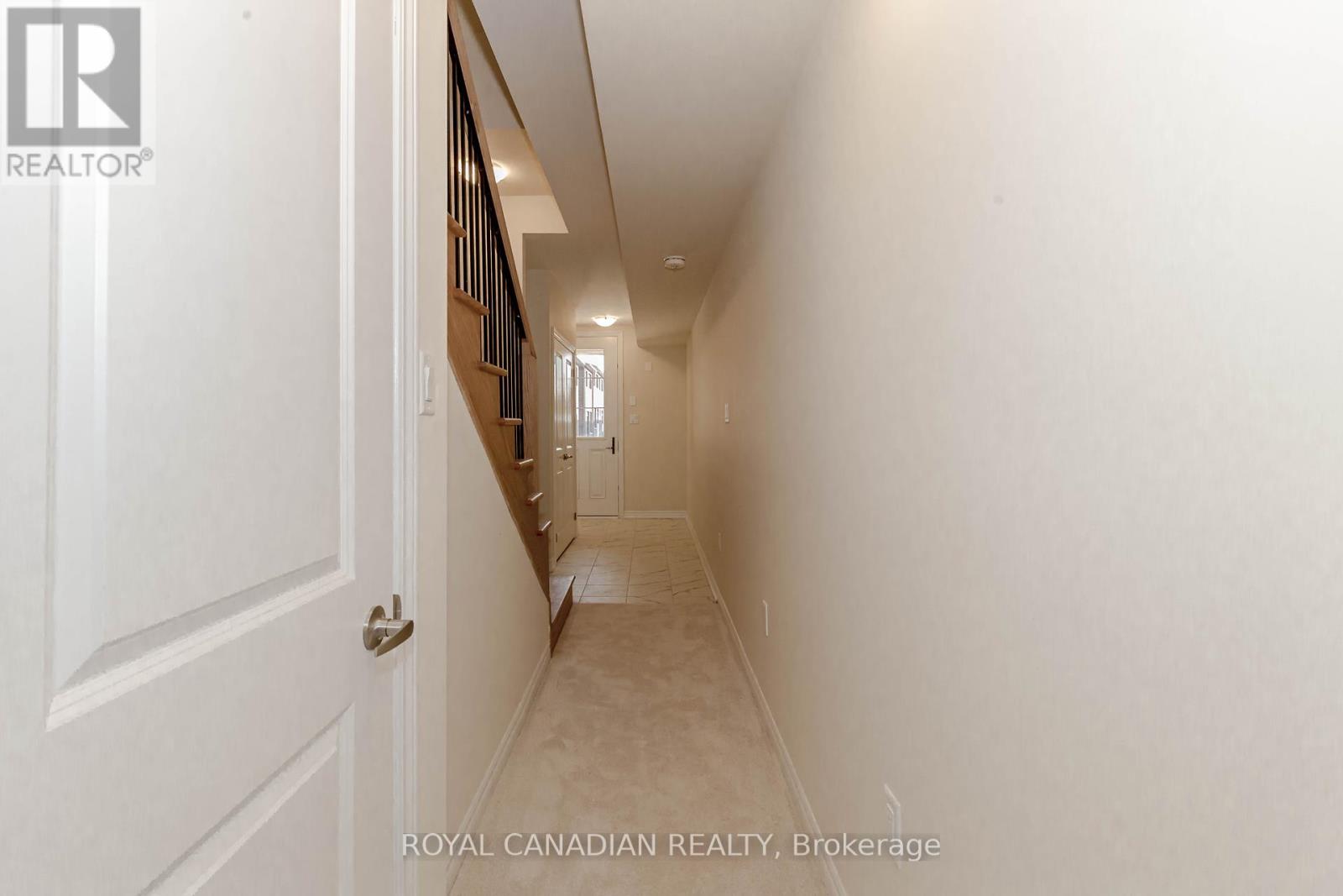 Photo 9 of 1453 National Common, Burlington ON