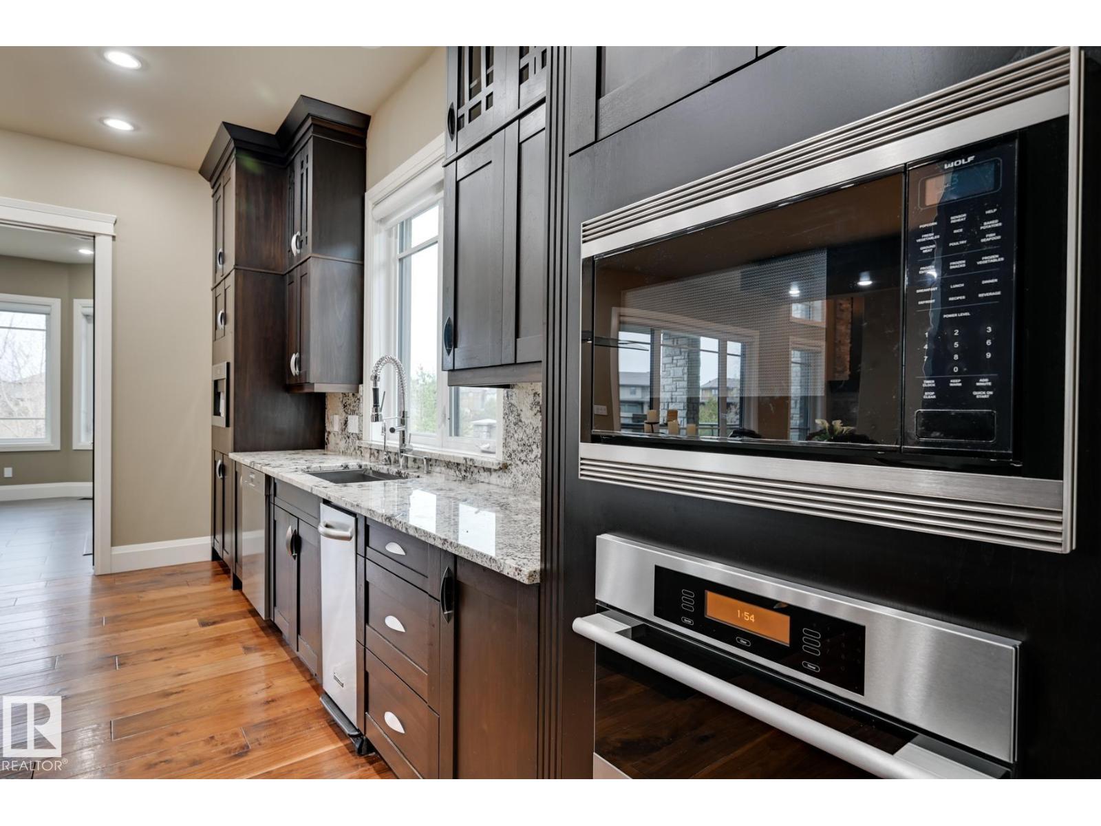 Photo 18 of 3126 Watson Gr Sw, Edmonton AB