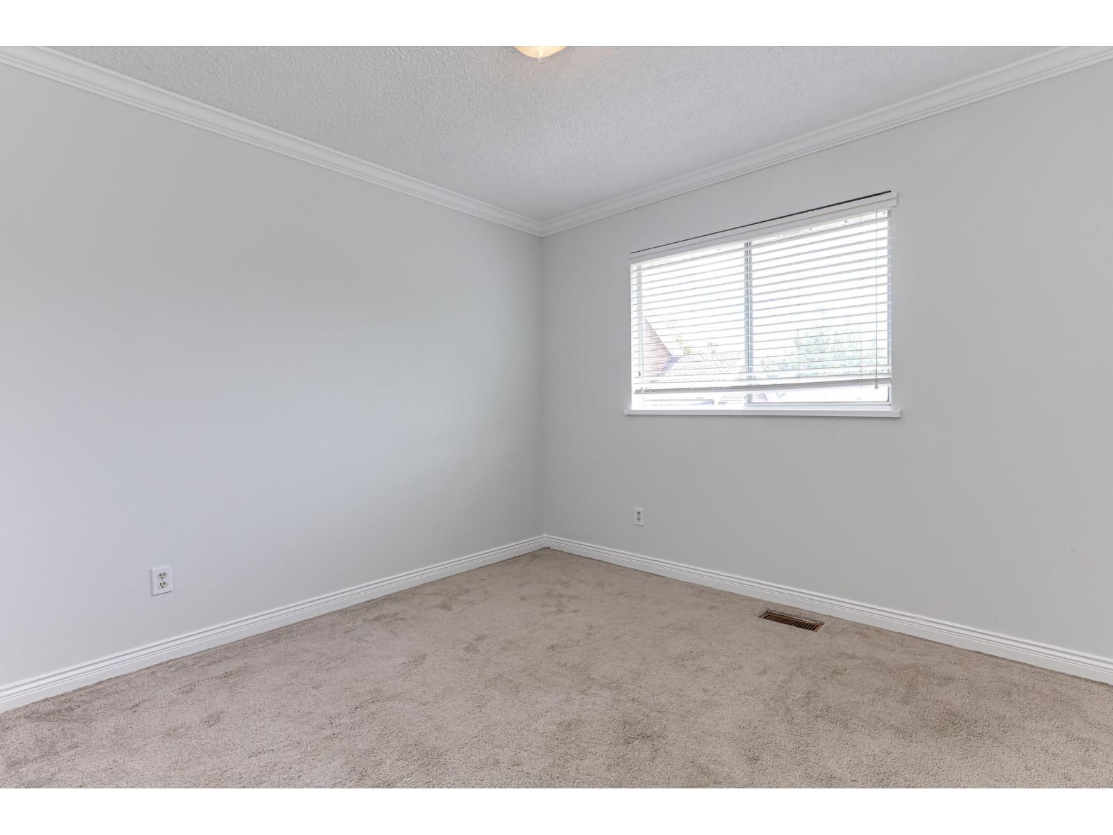 Photo 25 of 14134 67 Avenue, Surrey BC