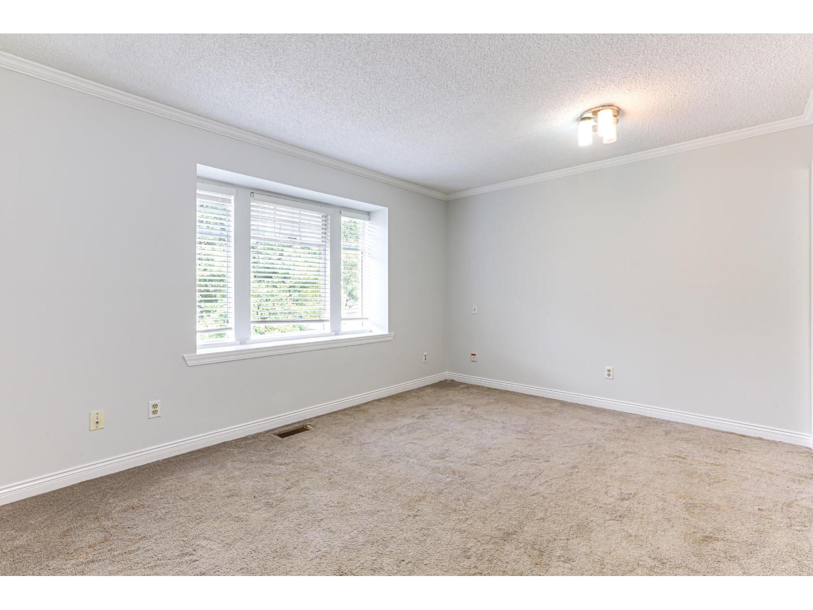 Photo 19 of 14134 67 Avenue, Surrey BC
