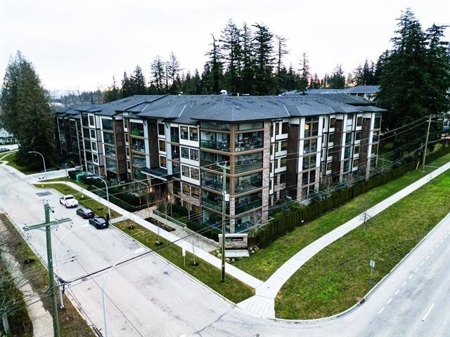 Photo 4 of 110 14588 Mcdougall Drive, Surrey BC