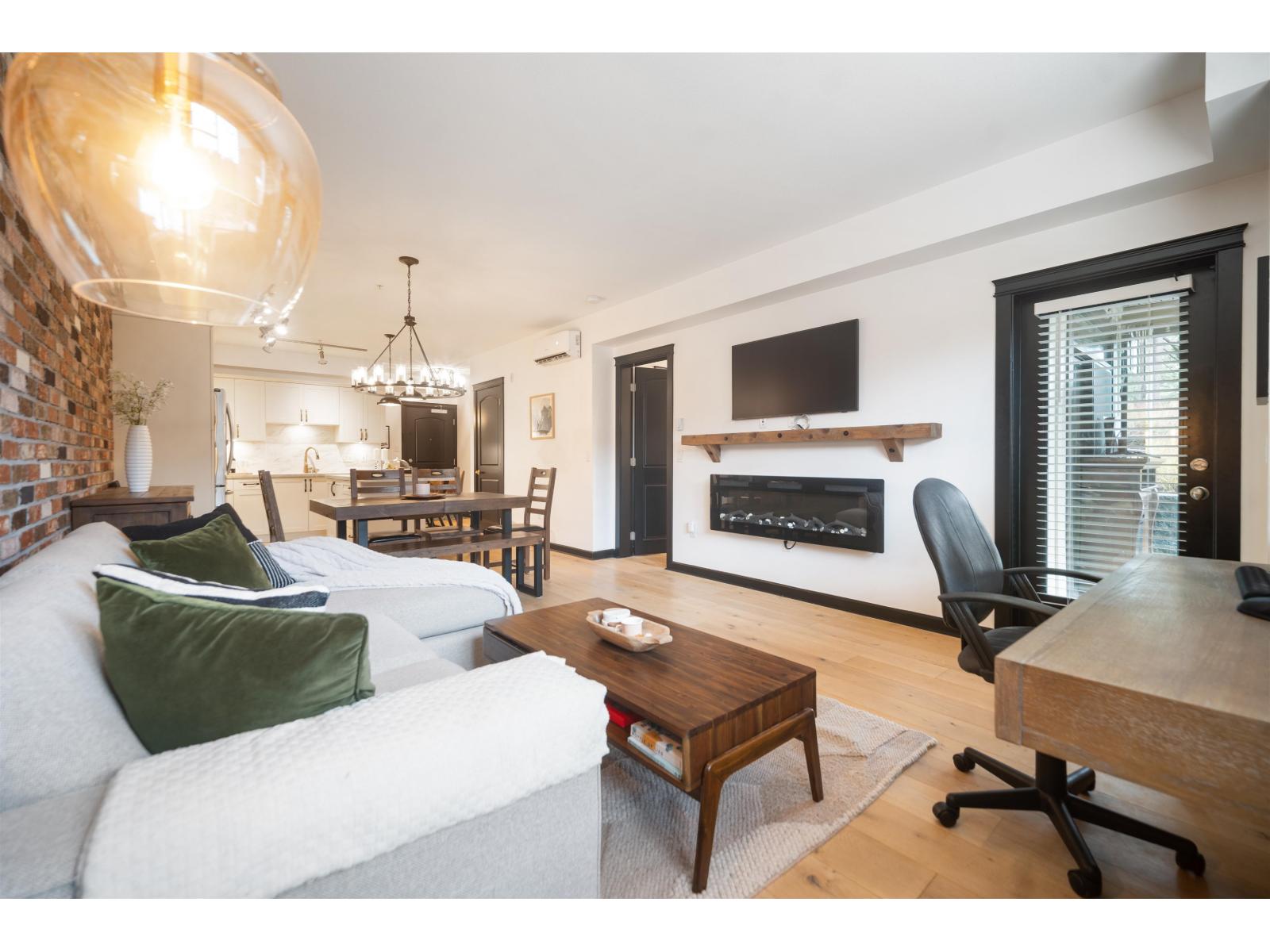 Photo 11 of 110 14588 Mcdougall Drive, Surrey BC