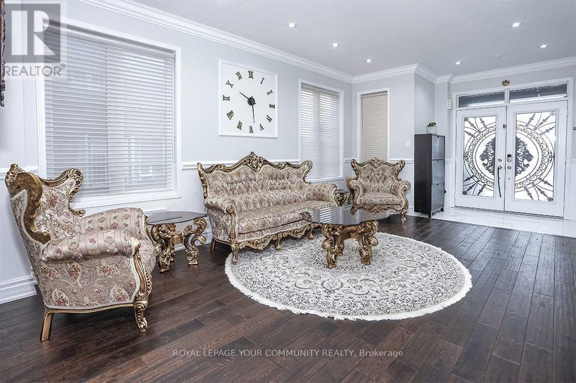 Photo 22 of 186 Cosgrove Drive, Oshawa ON