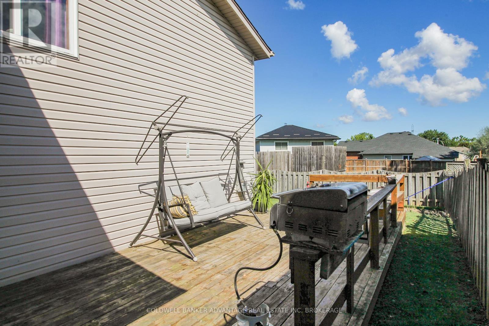 Photo 25 of 19 Windle Village Crescent, Thorold ON