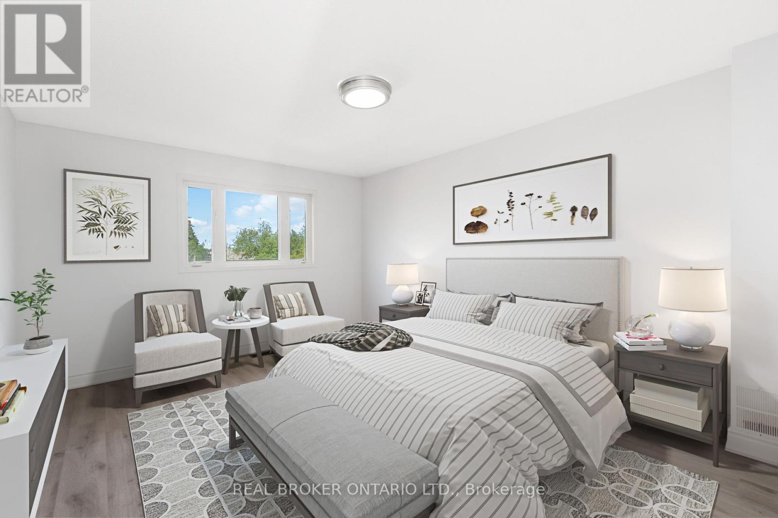 Photo 5 of 3 A Southpark Drive, Ottawa ON