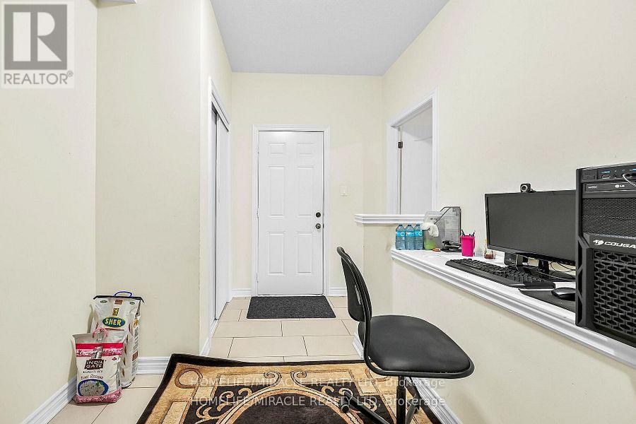 Photo 14 of 3 Aldgate Avenue, Hamilton ON