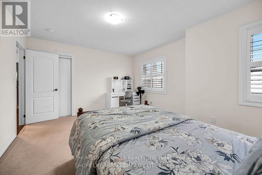 Photo 20 of 3 Aldgate Avenue, Hamilton ON