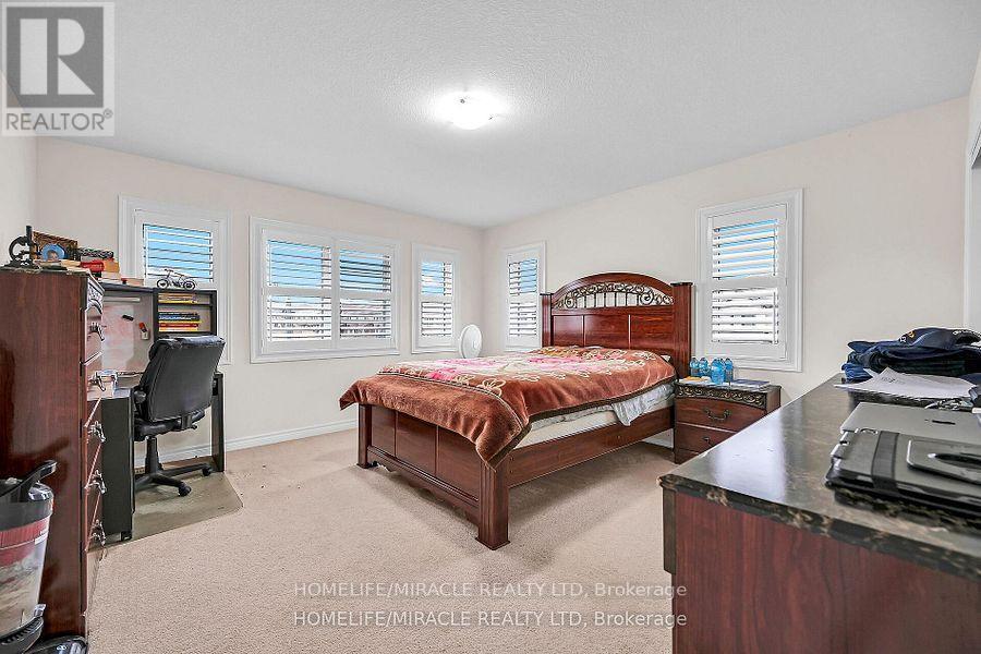 Photo 21 of 3 Aldgate Avenue, Hamilton ON