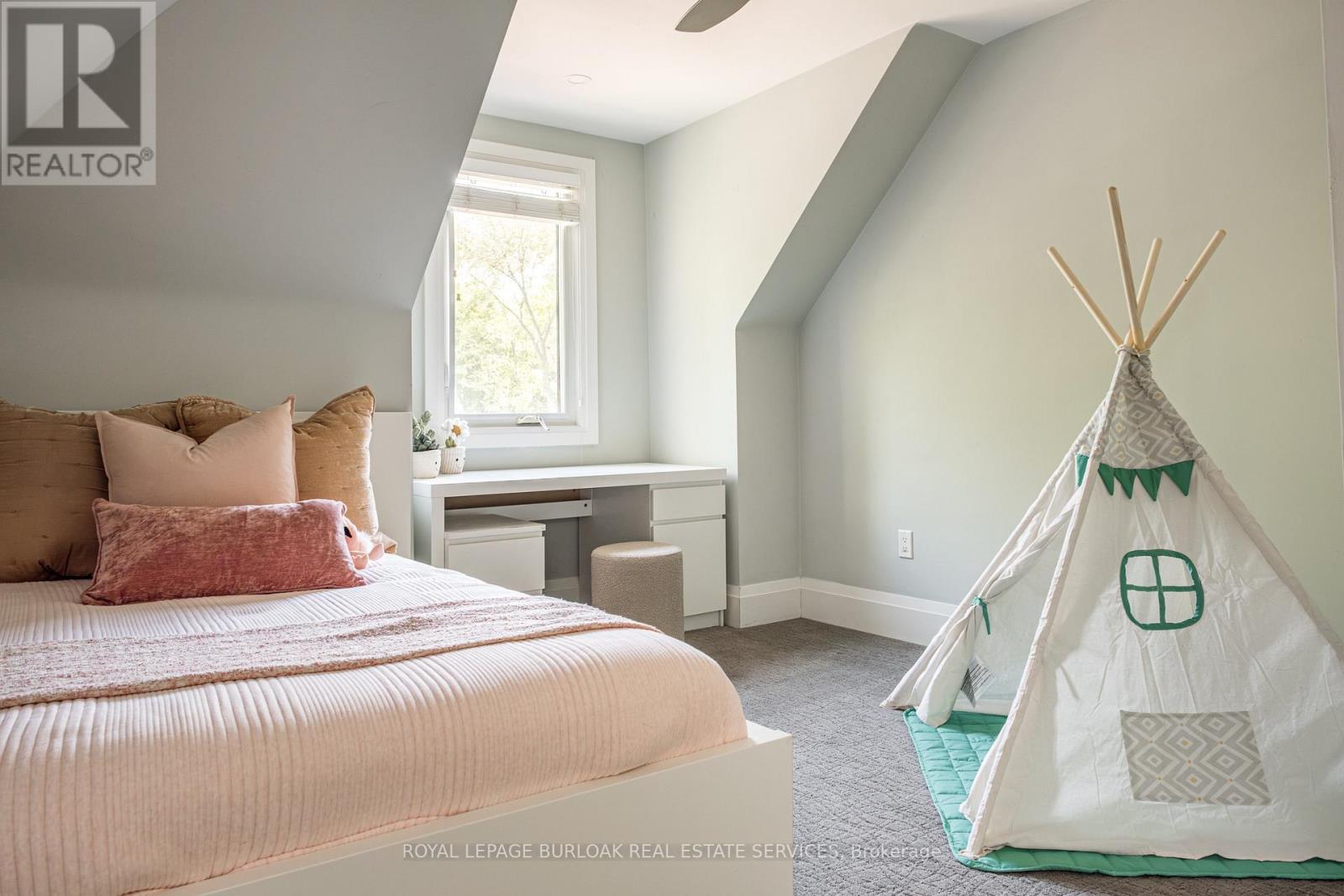 Photo 30 of 3 Oakwood Place, Hamilton ON