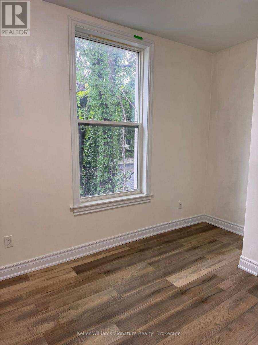 Photo 8 of Upper 287 Hunter Street E, Hamilton ON