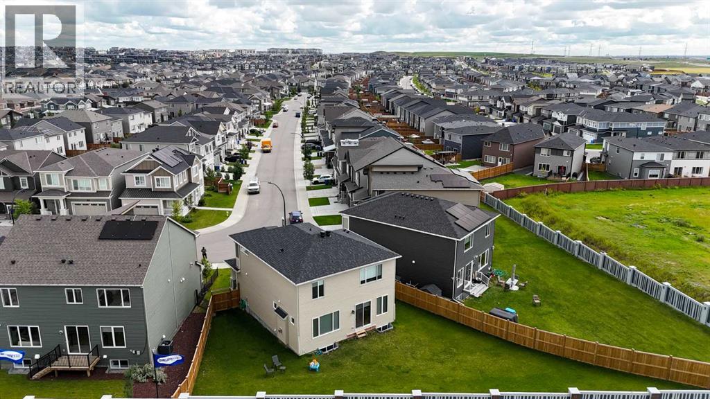 Photo 5 of 119 Carrington Circle Nw, Calgary AB