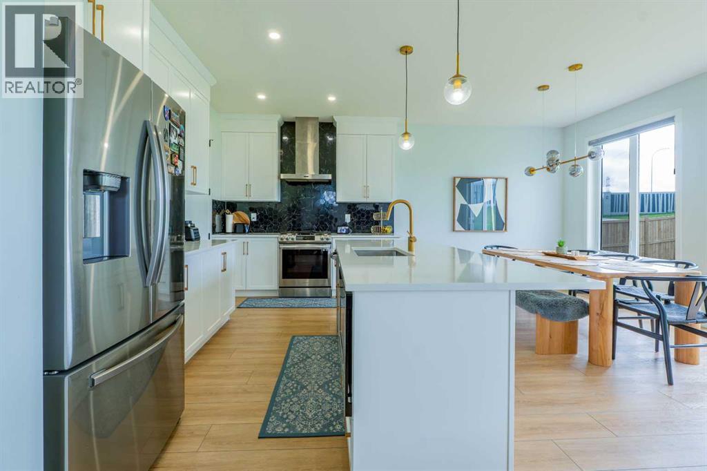 Photo 14 of 119 Carrington Circle Nw, Calgary AB