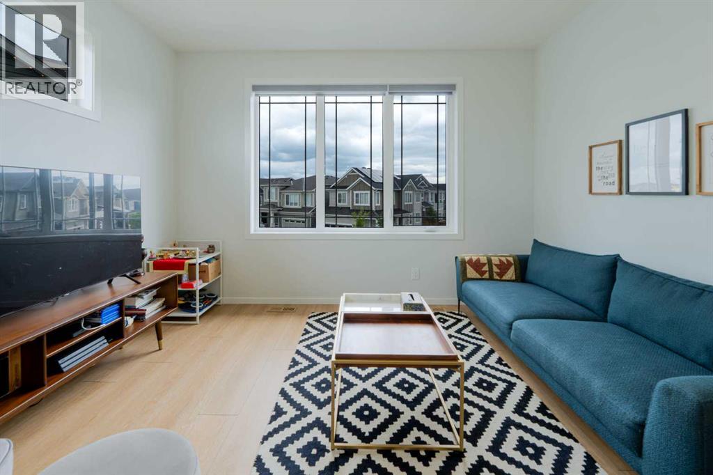 Photo 37 of 119 Carrington Circle Nw, Calgary AB