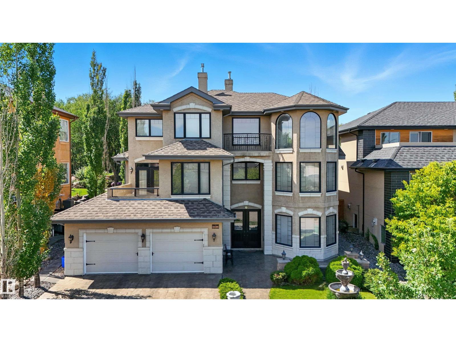 Photo 1 of 2426 Martell Cr Nw, Edmonton AB
