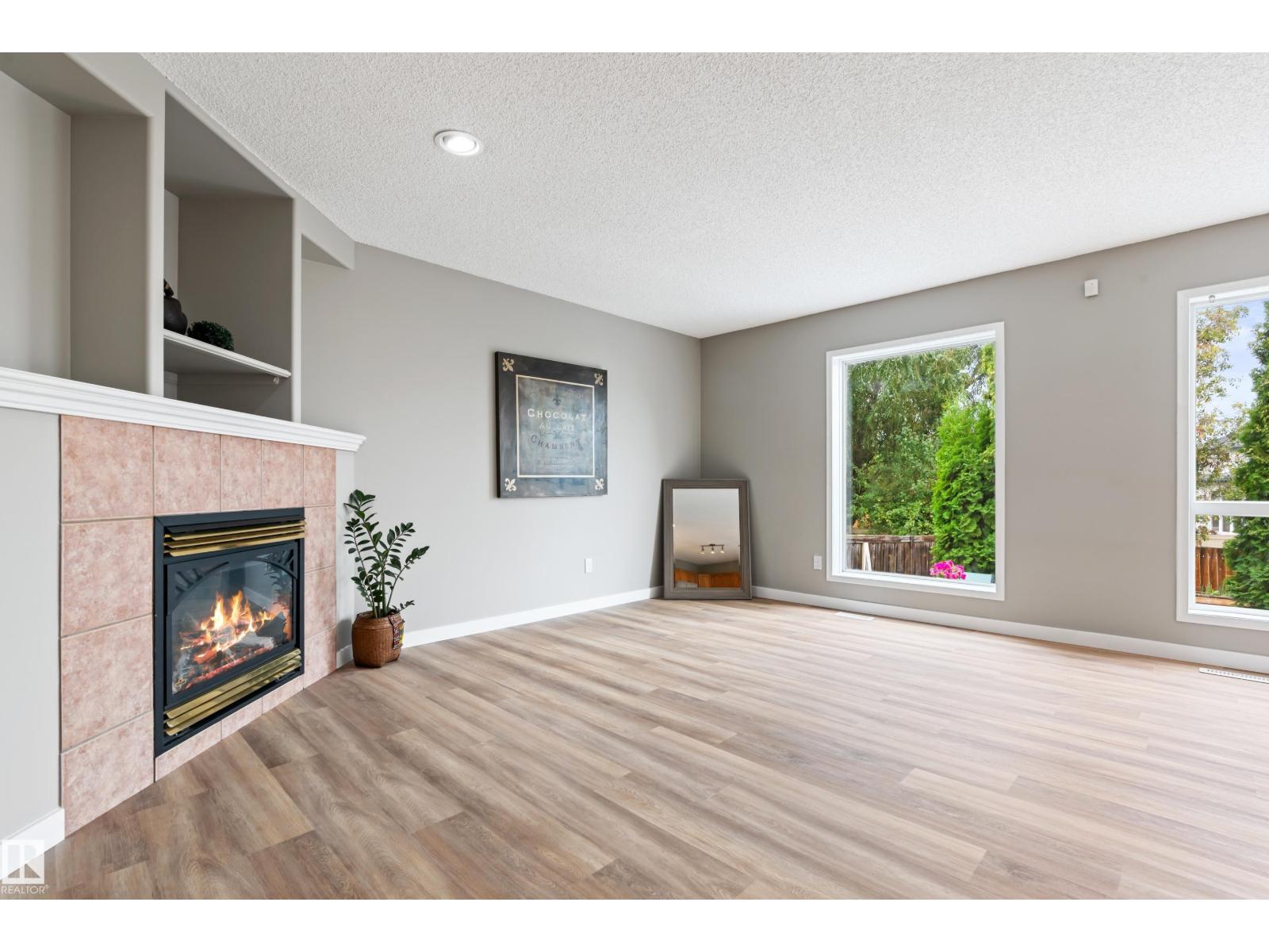 Photo 5 of 132 Foxboro Tc, Sherwood Park AB