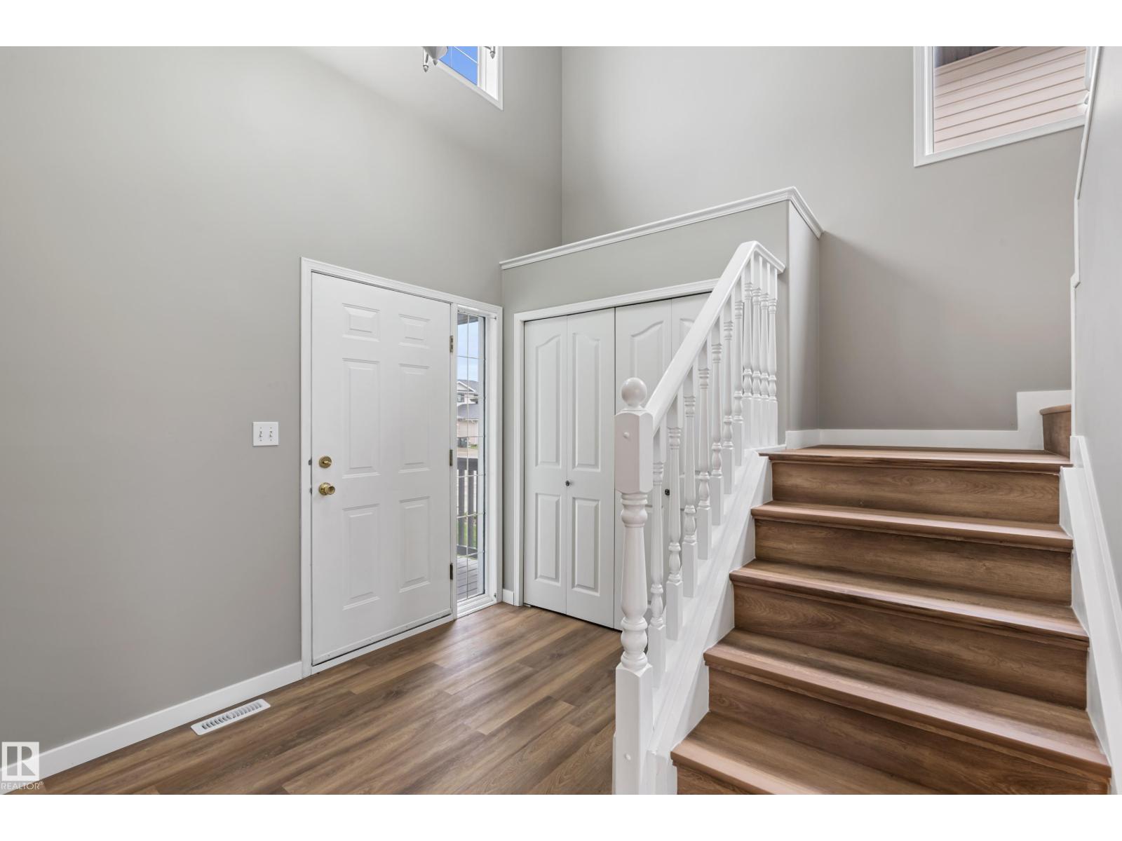 Photo 4 of 132 Foxboro Tc, Sherwood Park AB