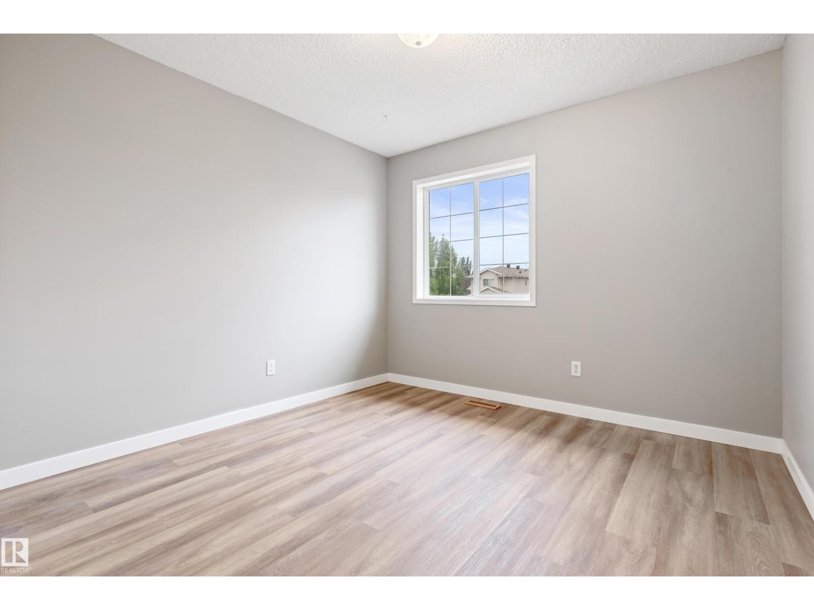 Photo 20 of 132 Foxboro Tc, Sherwood Park AB