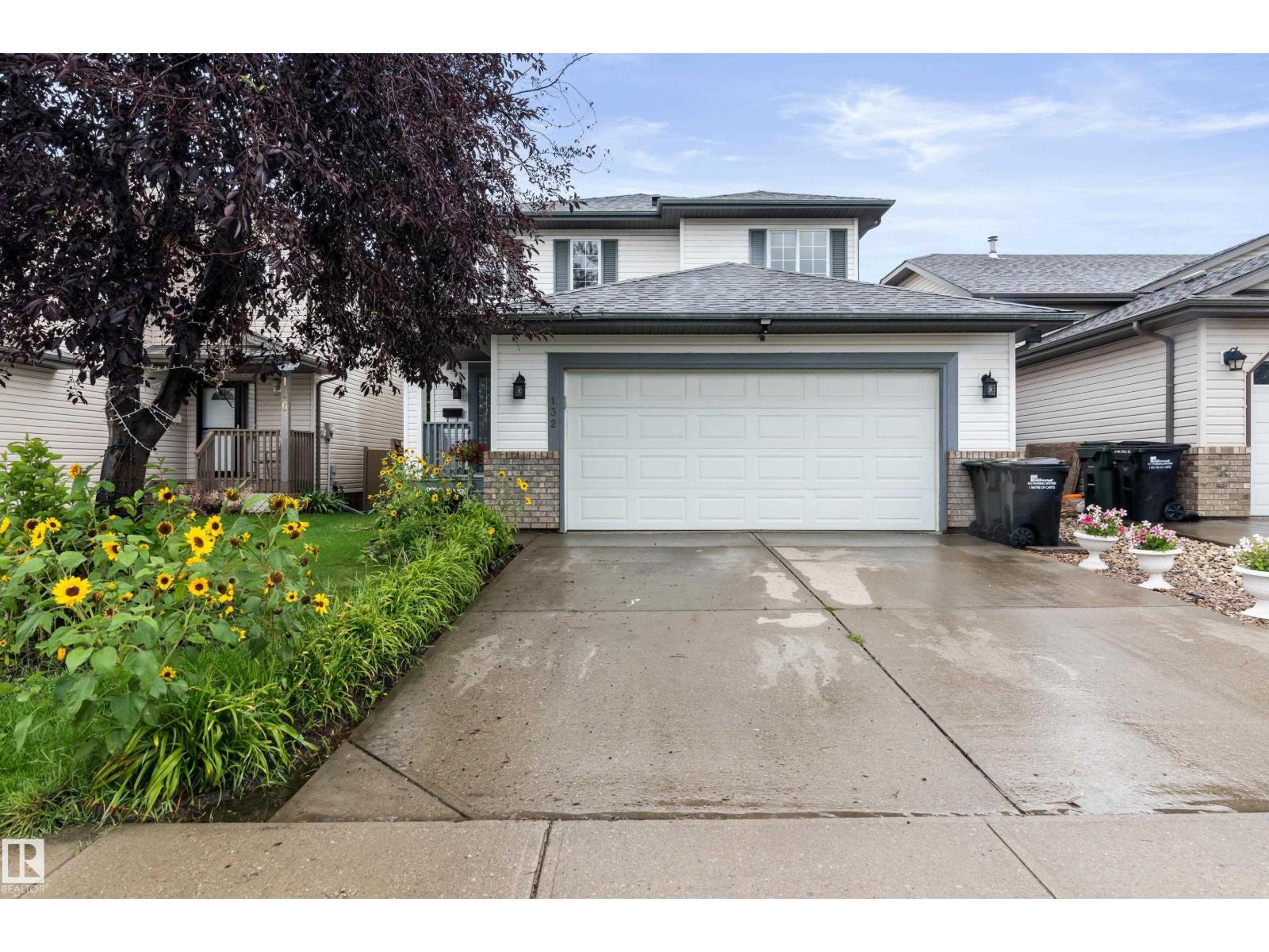 Photo 1 of 132 Foxboro Tc, Sherwood Park AB