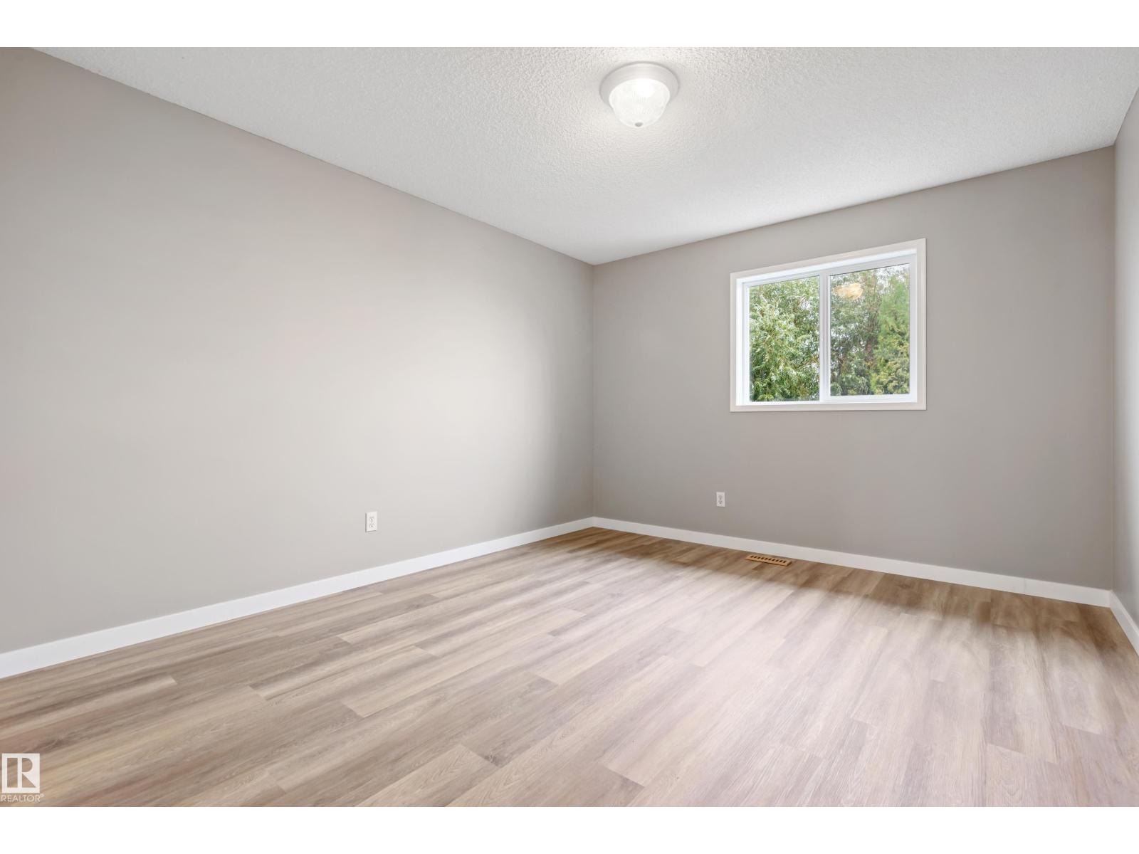 Photo 23 of 132 Foxboro Tc, Sherwood Park AB