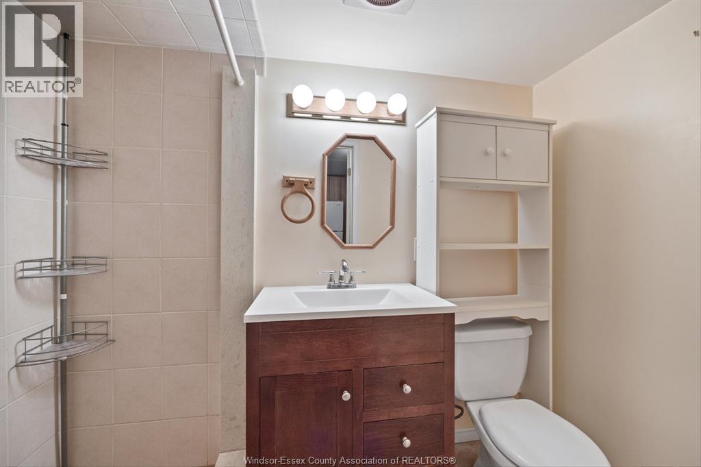 Photo 19 of 2662 Turner, Windsor ON