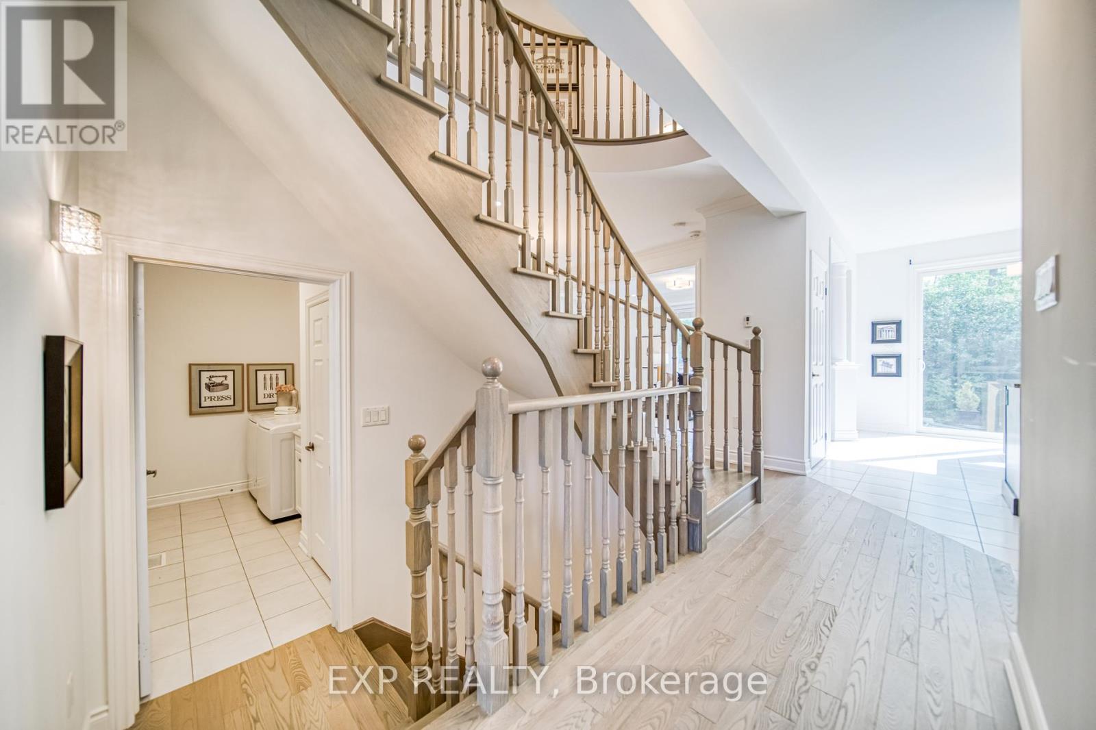 Photo 17 of 9 Armour Street, Whitby ON