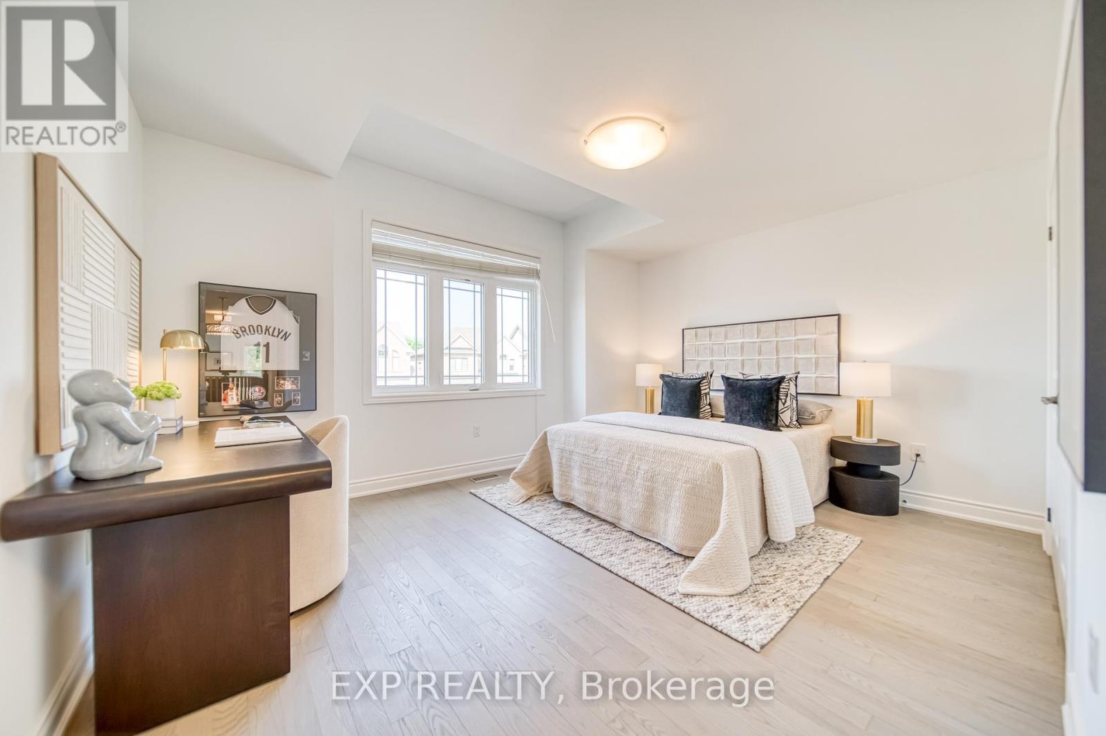 Photo 20 of 9 Armour Street, Whitby ON