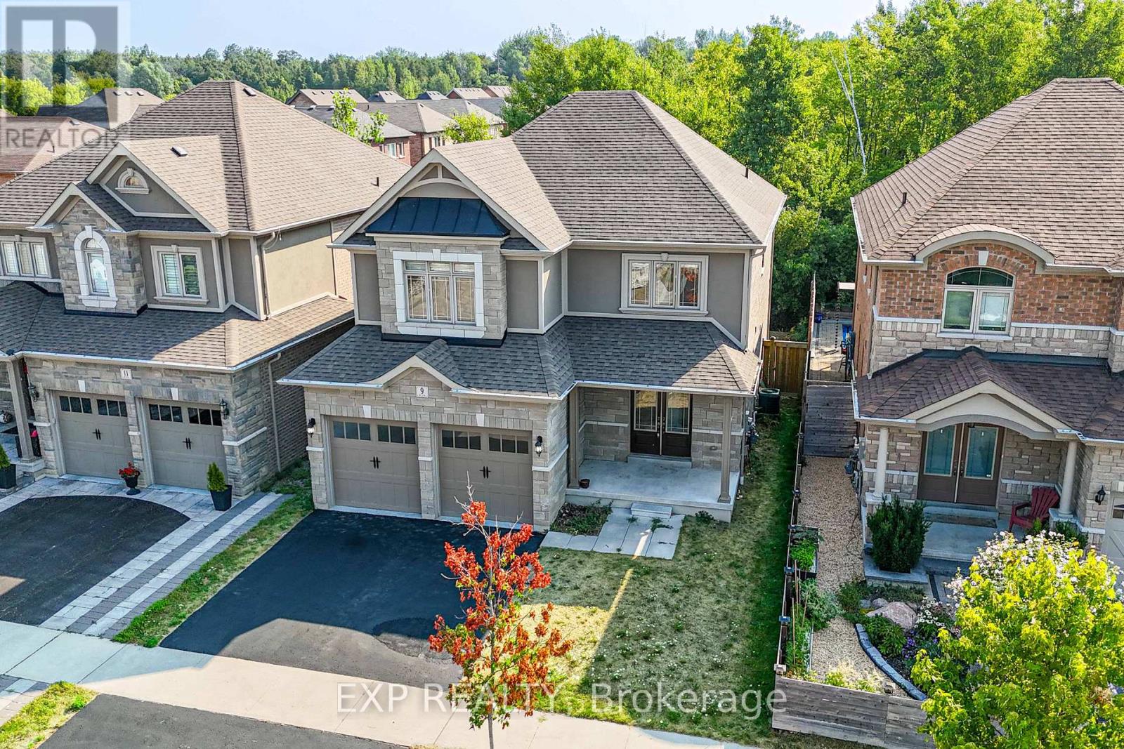 Photo 39 of 9 Armour Street, Whitby ON