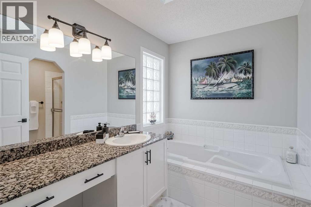Photo 30 of 42 Cranleigh Manor Se, Calgary AB
