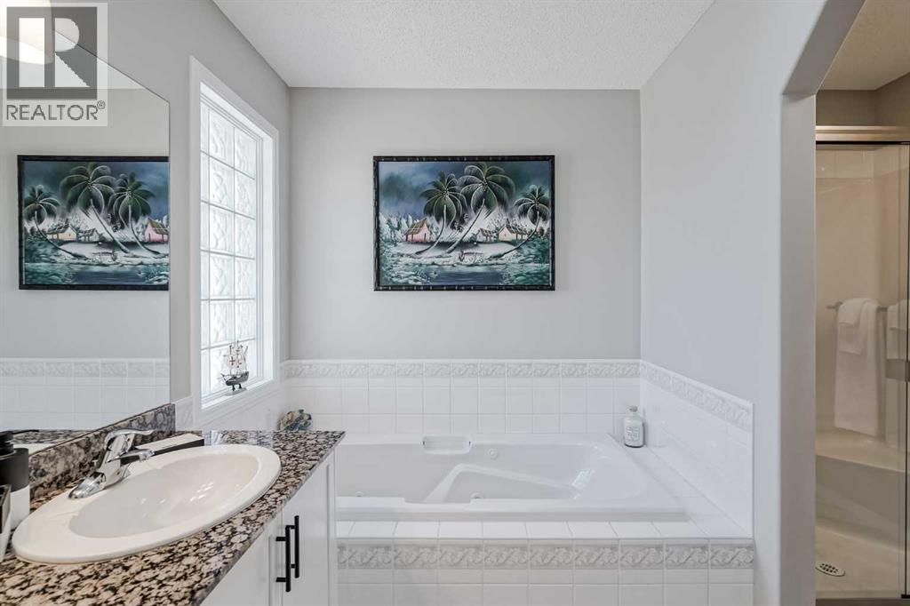 Photo 31 of 42 Cranleigh Manor Se, Calgary AB