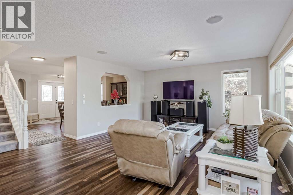 Photo 12 of 42 Cranleigh Manor Se, Calgary AB