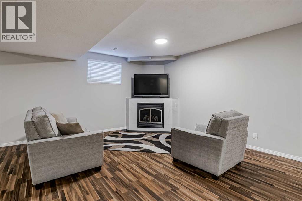 Photo 38 of 42 Cranleigh Manor Se, Calgary AB