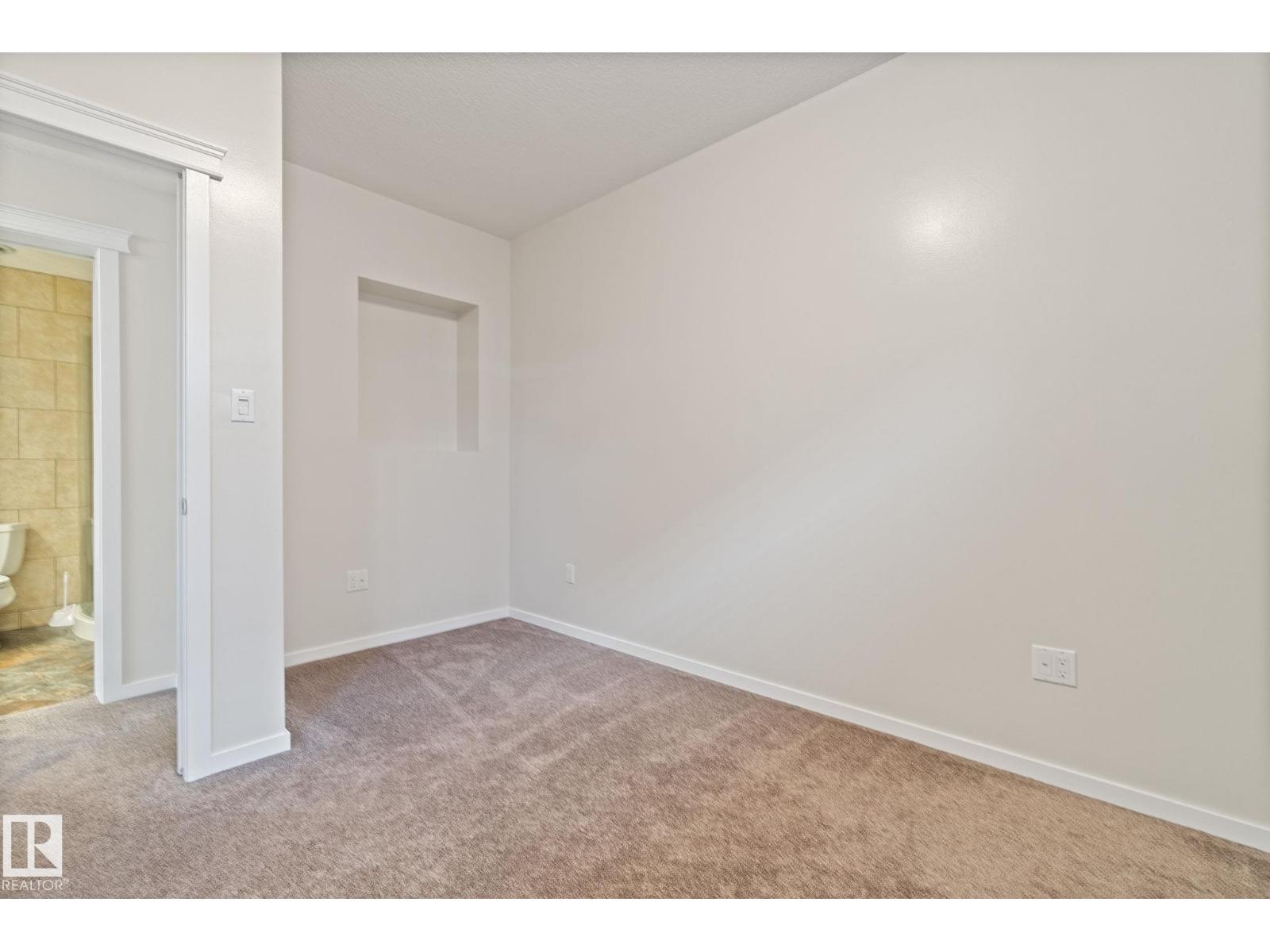 Photo 52 of 1715 63 St Sw, Edmonton AB