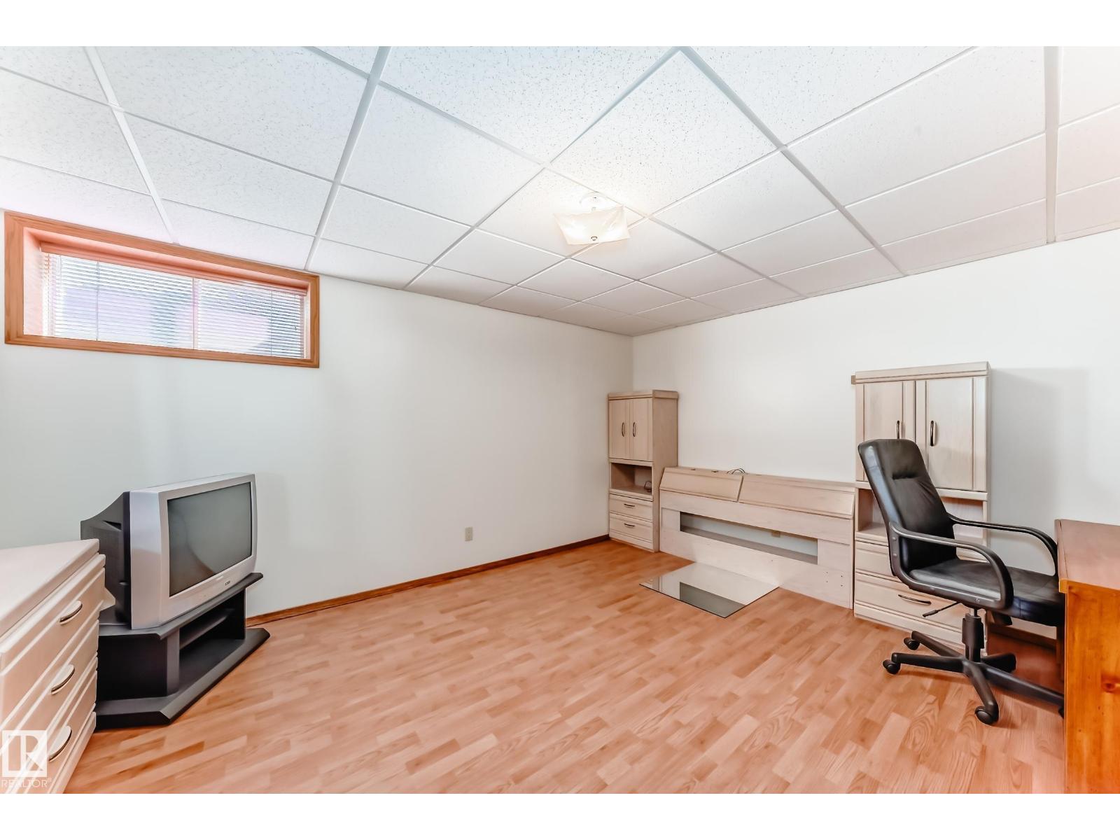 Photo 56 of 8714 152 B Av Nw, Edmonton AB