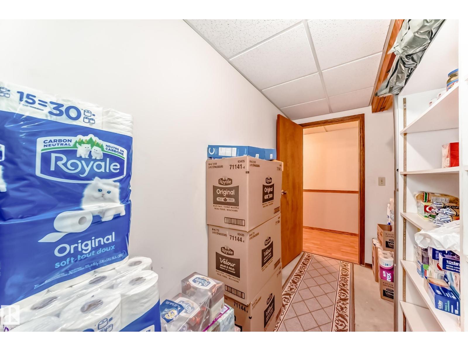 Photo 59 of 8714 152 B Av Nw, Edmonton AB