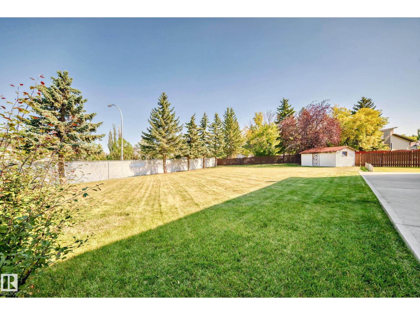 Photo 65 of 8714 152 B Av Nw, Edmonton AB