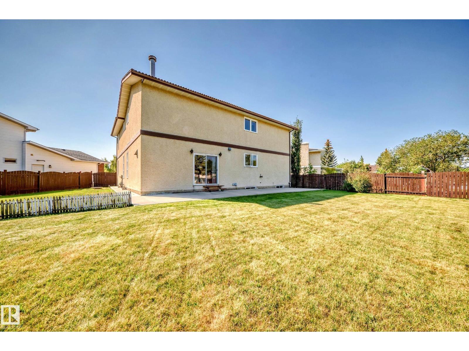 Photo 70 of 8714 152 B Av Nw, Edmonton AB