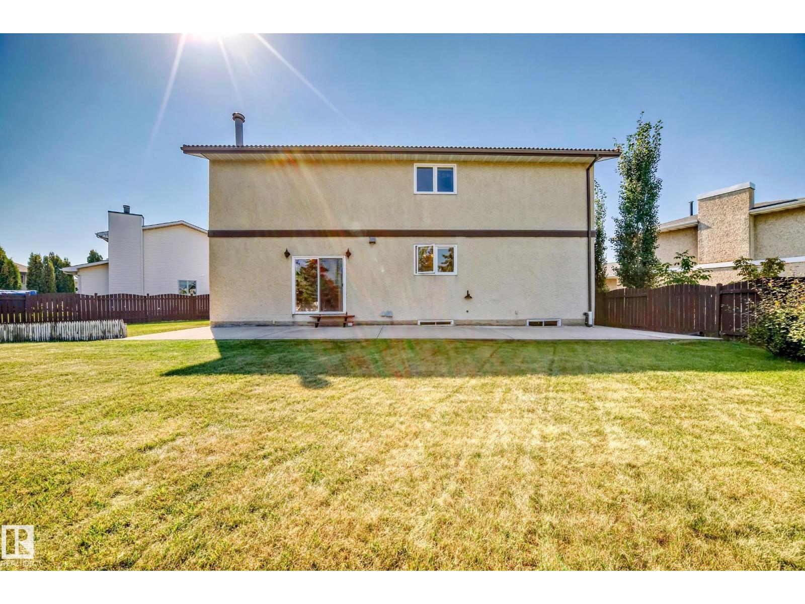 Photo 71 of 8714 152 B Av Nw, Edmonton AB