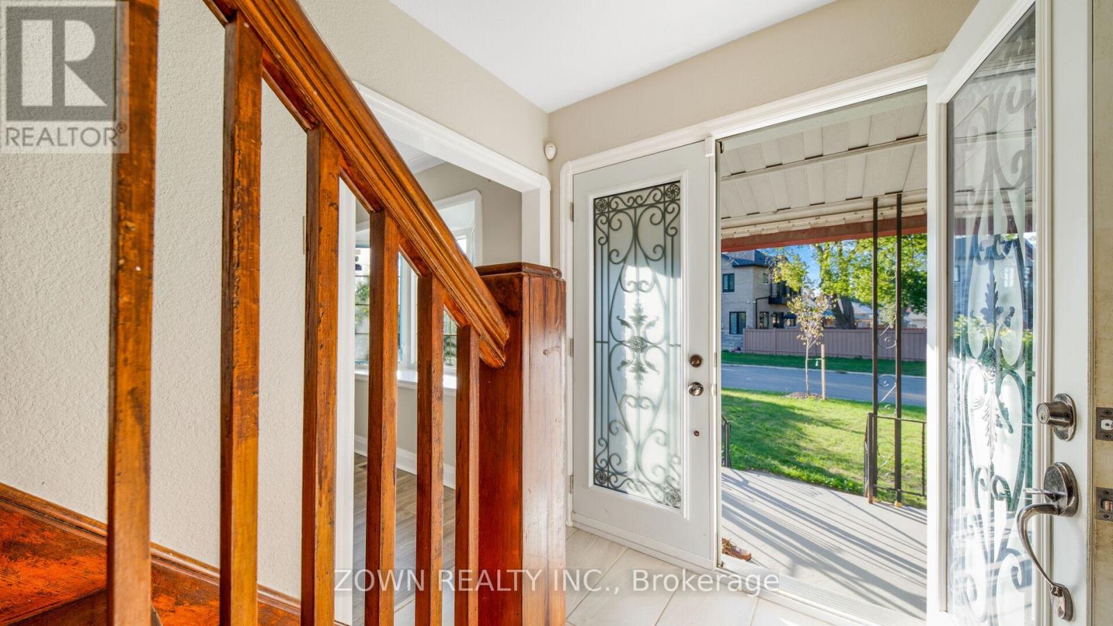 Photo 5 of Main 63 Biscayne Boulevard, Toronto ON