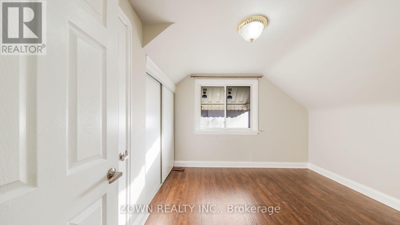 Photo 35 of Main 63 Biscayne Boulevard, Toronto ON