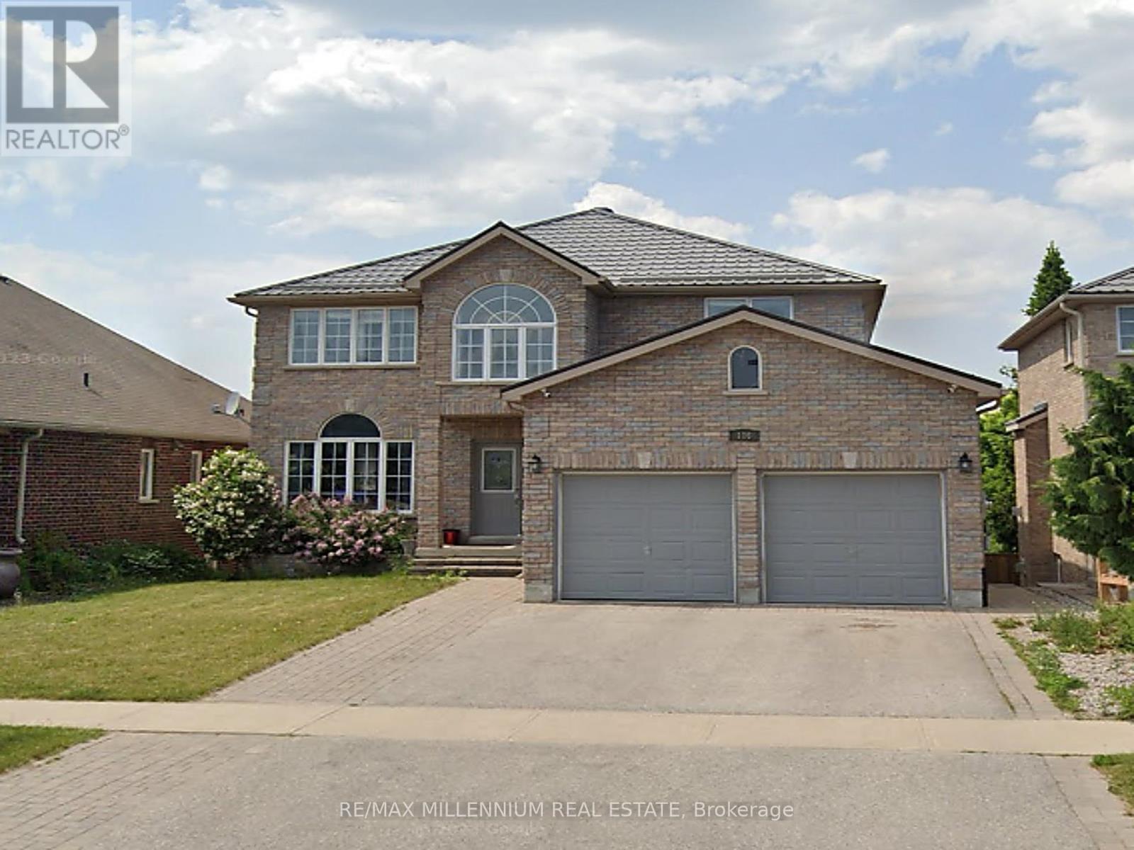 Photo 1 of 116 Summerset Drive, Barrie ON