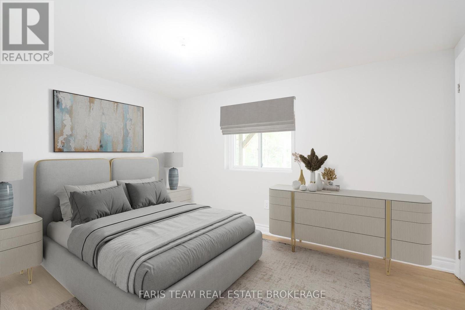 Photo 21 of 5127 Severn Pines Crescent, Severn ON